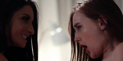 Experienced brunette shows young lesbian how to receive pleasure