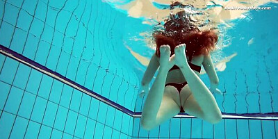 Pool action with cutesy belle from Underwater Show