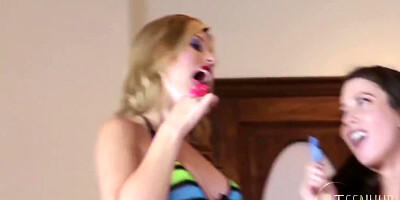 8teenhub - Foot Fetish Lesbian Threesome With Toe Sucking And Foot Fucking