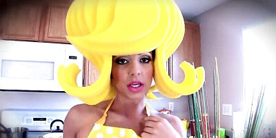 Angelic Abigail's pussy sex