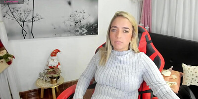 Webcam Big Booty Petite Blonde Milf Solo Teasing Show