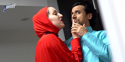 Cuckold Husband Watching His Big Ass Muslim Wife Getting Railed by Big Cock Guy