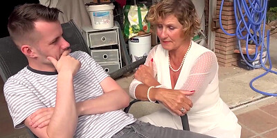 Molly Milf And Sam Bourne - Cowgirl And Blowjob With