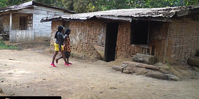 Ashley And Try A Sex Toy - Poupee Choco