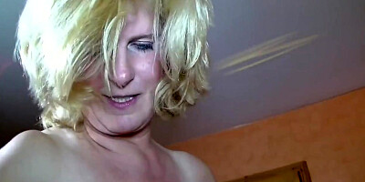 Mature Bitch In Heat
