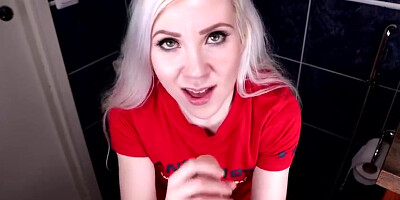 College Girls Pee Accident - Bella Bates