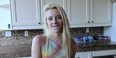 Taking Prick In On All Fours Lovemaking S - Riley Star