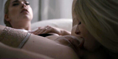 Bodacious blondes lick and finger sweet pussies