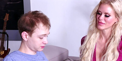 Charmers get off when stepsons put cocks in their mouths