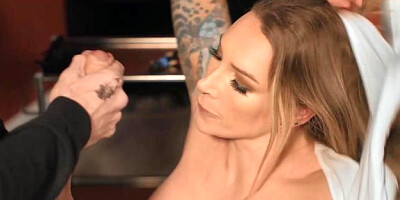 MILFs Like It Big - Ava Austen cumshot