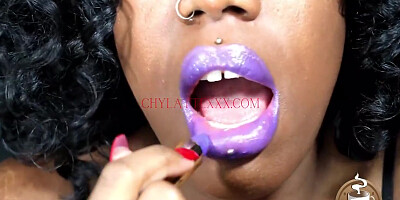 Purple Kisses Purple Lipstick Joi