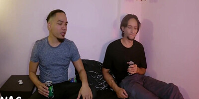 Cindy Luna Petite, Leyton Big And Axl Rey In Foursome Couple Futbolist Vs Poledancers 13 Min