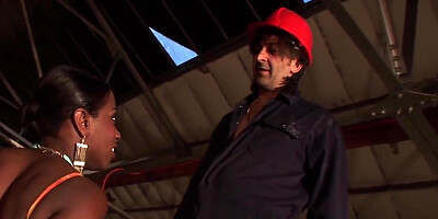 Melvina Raquel - A Dark Skinned Milf With Huge Breasts Gets