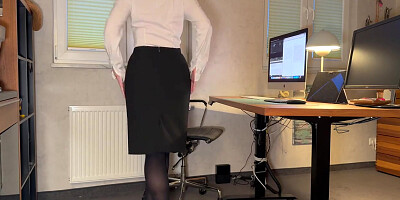 Boss Ties His Secretary Up, Rips Her Nylon Pantyhose And Fucks Her Bend Over On The Office Desk