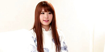 Watch good-looking girlfriend's trailer