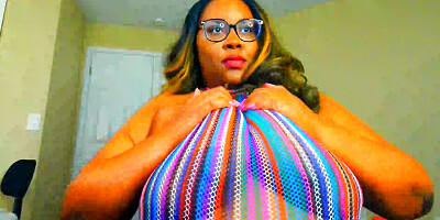 Sexy Ebony BBW Webcam Model Trina Foxx Live Streamate