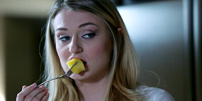 Nice looking blonde nailed in the bathroom