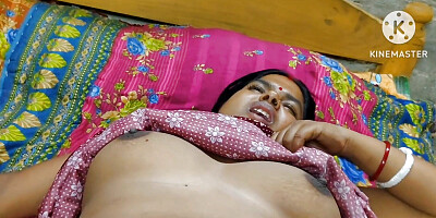Bhabhi g ke sath chut chudai with her naughty husband