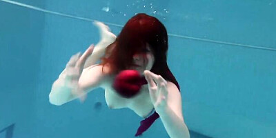 Well-made Mia Bandini's red head smut