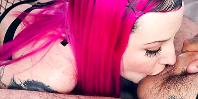 Pink-haired chick Lady Lazarus is enjoying intensive penetration