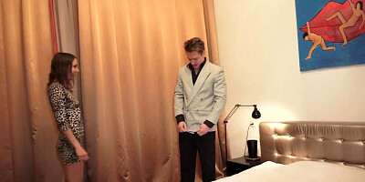 Foxy Di in First courtesan experience pays off