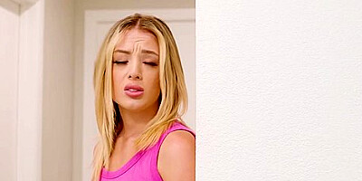 Ashlyn Angel And Dee Williams In Gets Caught Camming By Her Stepdaughter