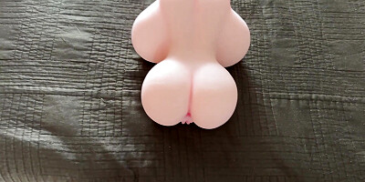 YFM and Savvy play with their new MRLSexDoll