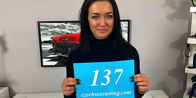 Mad Bundy & Sofia The Bum in Exquisite Brunette Darling Shagged - Porncz