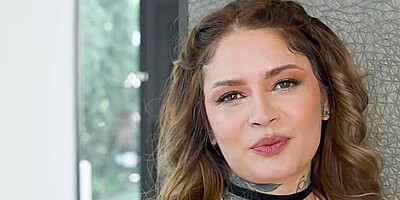 Tattooed Beauty Vanessa Barely Can Take Isiahs Huge Dick! Pussy Destruction With Vanessa Vega And Isiah Maxwell