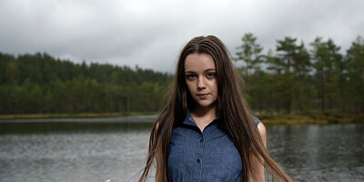 Cortney Weiss enjoys some solo fun at the lake till she cums