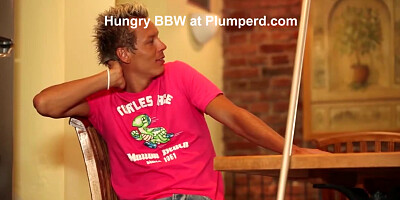 Dominating BBWs Vacuum the Cleaning Guy - Plumperd