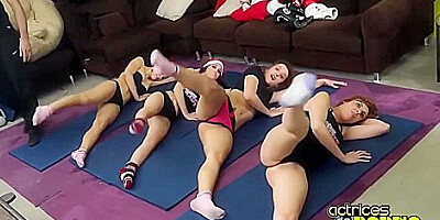 Gifts For The Girls In Nacho Vidals Mansion With Bianca Resa And Carolina Abril