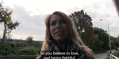 Pickedup eurobabe fucked on backseat of car