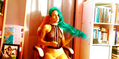 Ariel Ortiz is alone at home, so she masturbates by putting her whole hand in her vagina