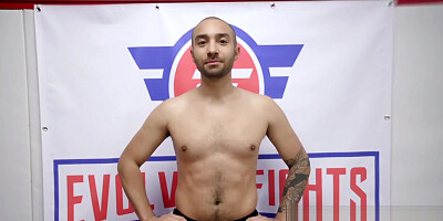 Avery Black vs Oliver Davis - EvolvedFights