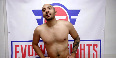 Avery Black vs Oliver Davis - EvolvedFights