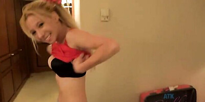 Watch striking Kenzie Reeves's smut