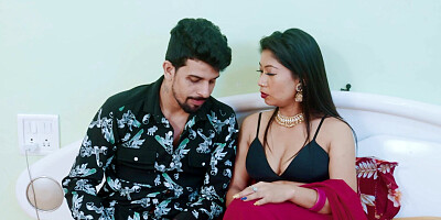 Hot Desi Indian Assam pornstar Gargi first time in saree full hard core sex with boyfriend
