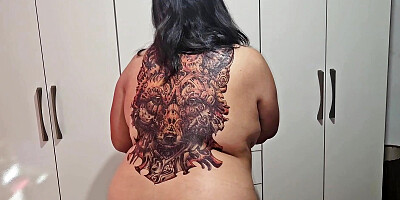 Chubby swallows all her milk