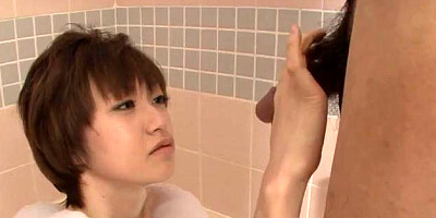 ...JavHD: MILF japanese Akina Hara cock sucking in bath...