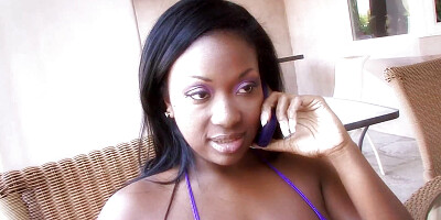 Aryana Starr an experienced ebony woman with brown hair gets