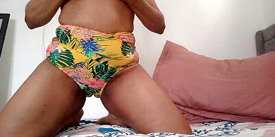 MY STEPMOM ALONE AND WANTING CUM IN HER ASS