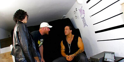 Watch cunning Courtney Cummz and Sophie Dee's scene