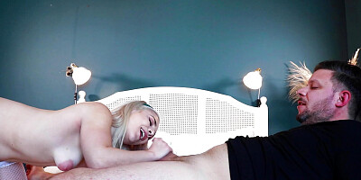 Ellie Gets Her Pussy Eaten And Sucks Cock Of An Older Guy