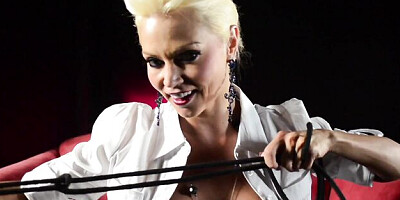 Delicious Nikita Von James - boobs clip - PUBA