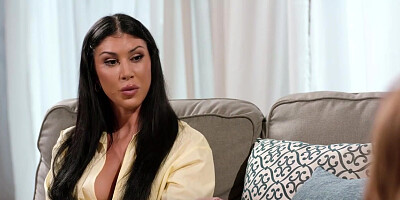 Kimmy Kimm And Adria Rae In Lesbian Matchmaker Brings Exes Together With Wild 3way