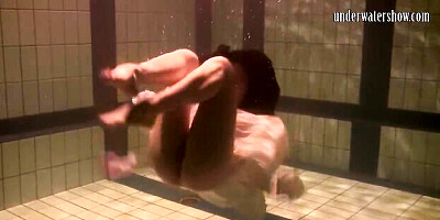 Sweetheart's russian scene by Underwater Show