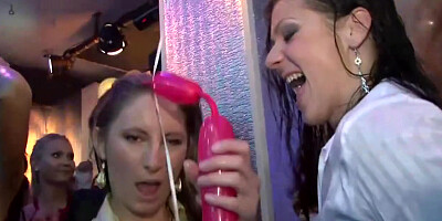 Christina Lee, Michaela Marti And Carmen Black - Welcome To The Mad House 2 - Cam 2 - Vanessa And Brooke