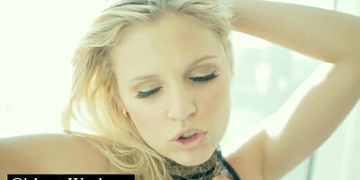 Scarlet Red - Super Torrid For Her Man