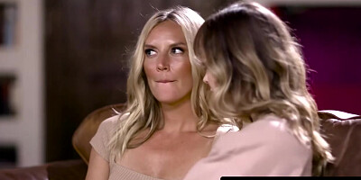 Aliya Brynn And Mona Wales - Wild 18yo Girl Repays Her Stepmom By Fucking Her